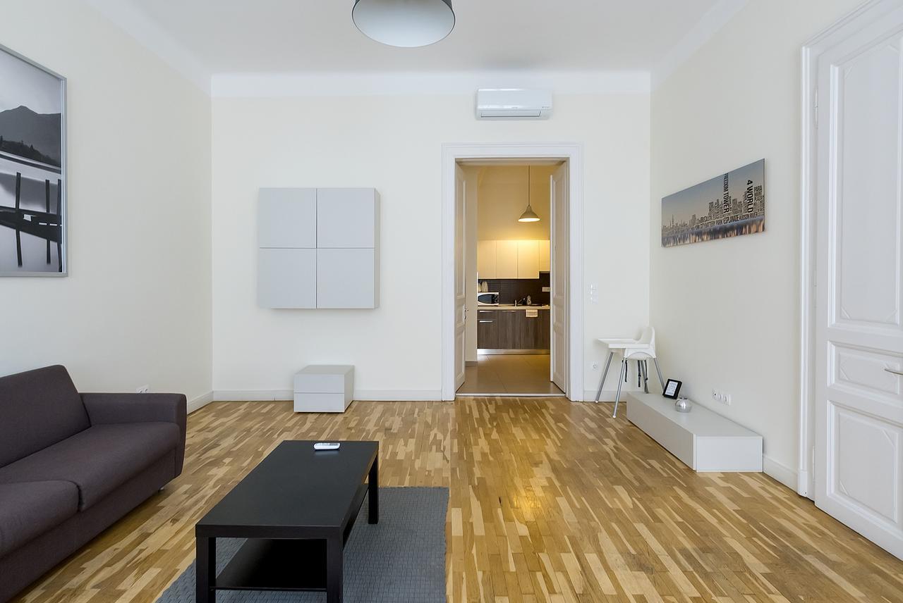 Luxury & Panorama Apartments Budapest Luaran gambar